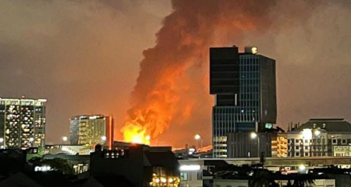 Depo Pertamina Plumpang Kebakaran Hebat, Terdengar Ledakan dan Diduga ada Korban Jiwa