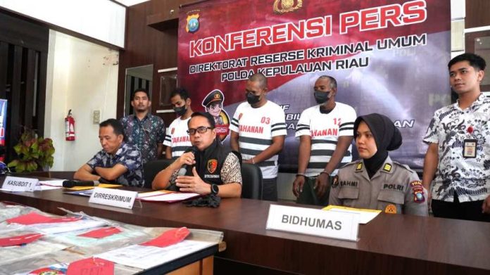 Ditreskrimum Polda Kepri Tahan 3 Tersangka Pengrusakan Pagar Milik PT Putra Surya Batam
