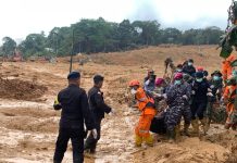 Tanah Longsor Natuna, Korban Meninggal Dunia 46 Pengungsi Naik Mencapai 2.240 jiwa Tim SAR gabungan Sistem Komando Penanganan Darurat Bencana (SKPDB) Kecamatan Serasan dan Serasan Timur, Kabupaten Natuna bahu-membahu laksanakan tugas kemanusiaan