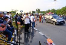 Galang Dana Peduli Longsor Serasan, Rafiq Nyanyi, Yusuf Mainkan Cajon, Bantu Ringankan Beban