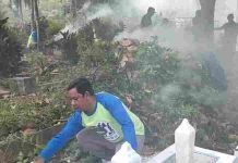 Sambut Bulan Puasa, Kelurahan Tarempa Gelar Saber Di Pemakaman Umum