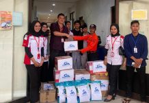 Capella Honda Berikan Bantuan Logistik untuk Korban Longsor Natuna Capella Honda Berikan Bantuan Logistik untuk Korban Longsor Natuna