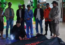 Tiba Jam 11 Malam di Serasan, Kapolres dan Bupati Cek Data dan Kondisi Korban Longsor Korban Longsor di Serasan Natuna