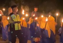 Sambut Ramadhan 1444 H, Warga Teluk Bakau Bintan Gelar Pawai Obor Sambut Ramadhan 1444 H, Warga Teluk Bakau Bintan Gelar Pawai Obor