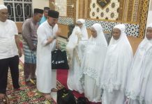 Wabup Natuna Serahkan Ratusan Paket Sembako dari Harbour Energy untuk Masyarakat