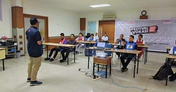 Kontes Siswa dan Guru SMK Mitra Binaan AHM Regional Kepulauan Riau