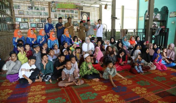 PIKORI BP Batam Salurkan Bantuan Sosial untuk Anak Yatim di Galang PIKORI BP Batam Salurkan Bantuan Sosial untuk Anak Yatim di Galang