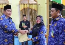 Pastikan Pelayanan Kesehatan Optimal, Roby Tinjau Puskesmas Hingga Lantik Kapus Tambelan