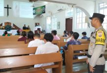 Isa Almasih, Polresta Tanjungpinang Beri Pengamanan di 34 Gereja di Tanjungpinang Isa Almasih, Polresta Tanjungpinang Beri Pengamanan di 34 Gereja