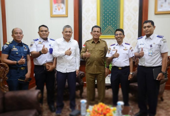 Silaturahmi ke Gubernur Kepri, Kepala KSOP Tanjungpinang Sosialisasikan E-ticket Pelayaran