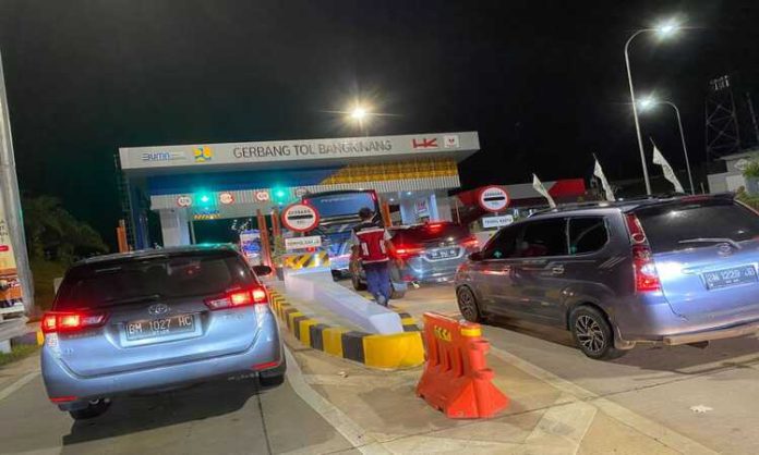 Arus Balik Mudik H+7 Terjadi Lonjakan Kendaraan Tol Pekanbaru-Bakinang 102,6 Persen Dari Hari Biasa