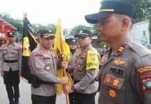 Kapolsek Galang Terima Penghargaan Polsek Terbaik Periode Mei 2023 Dari Kapolresta Barelang Kapolsek Galang