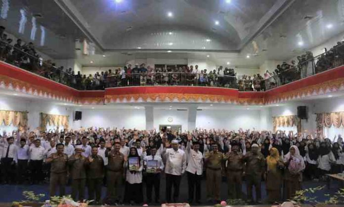 Sebanyak 414 PPPK Pasbar Tahap II Formasi Tahun 2021 Terima SK Pengangkatan