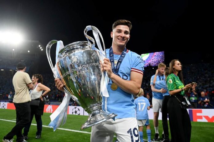 Julian Alvarez Pemain Pertama di Dunia Raih Trible Winners dan Piala Dunia