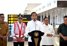 Bandara Internasional Kertajati Layani Embarkasi Haji dan Keberangkatan Umrah residen Joko Widodo mengapresiasi peningkatan aktivitas penerbangan di Bandara Internasional Kertajati, Provinsi Jawa Barat
