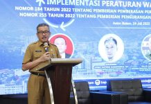 Jefridin Wakili Walikota Batam Buka Acara Implementasi Perwaki di Hotel Aston Pelita