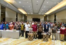 Pemrov Kepri Sosialisasi Pengelolaan Hasil Sedimentasi Laut PP Nomor 26 Tahun 2023 Sosialisasi Peraturan Pemerintah Nomor 26 Tahun 2023 tentang Pengelolaan Hasil Sedimentasi Laut dan konsultasi publik terkait rancangan Peraturan Menteri Kelautan dan Perikanan tentang pelaksanaan PP 26 tahun 2023.