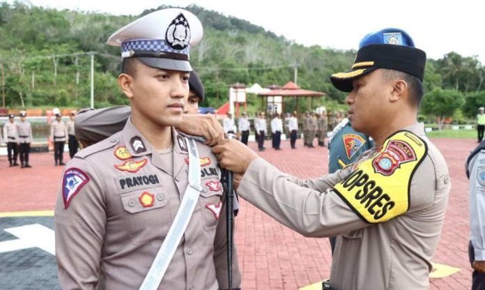 Kapolres Lingga Pimpin Apel Gelar Pasukan Operasi Patuh Seligi 2023