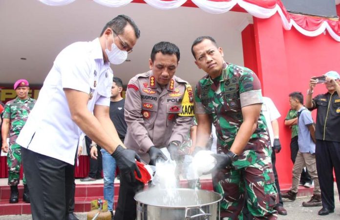 Polresta Barelang Musnahkan Sabu Seberat 23.422,5 Gram Jaringan Nongsa-Palembang