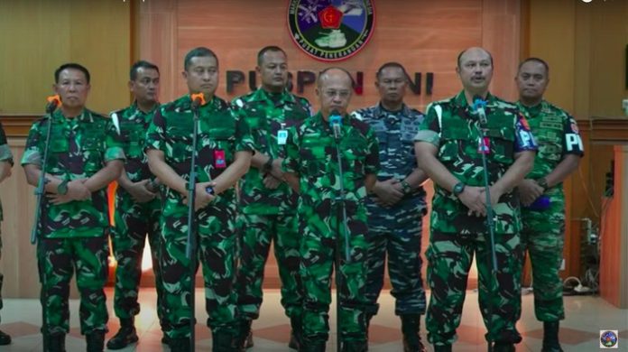 TNI Keberatan atas Status Tersangka KPK ke Marsdya TNI Henri Alfiandi TNI Keberatan atas Status Tersangka KPK ke Marsdya TNI Henri Alfiandi dan Letkol Afri Budi