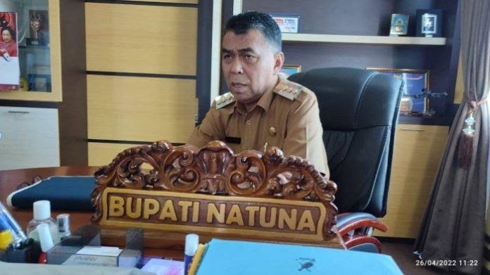 Bupati Natuna Wan siswandi
