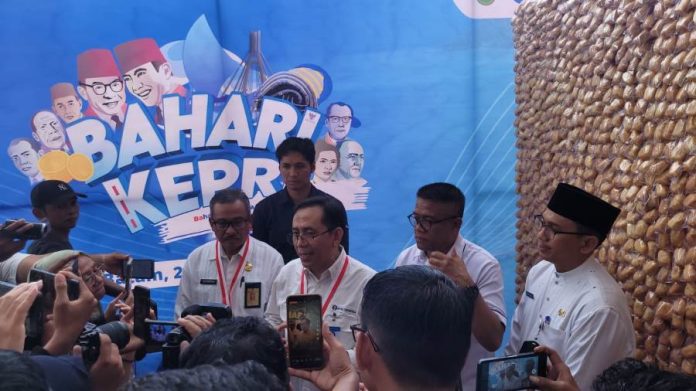 Bahari Kepri 2023 Bank Indonesia Pecahkan 2 Rekor MURI di Batam Bahari Kepri 2023 Bank Indonesia Pecahkan 2 Rekor MURI di Batam