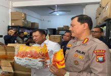 Polda Kepri dan BPOM Amankan Kosmetika Impor dan Obat Senilai 1 Miliar di Batam Polda Kepri dan BPOM Amankan Kosmetika Impor dan Obat Senilai 1 Miliar di Batam