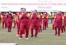 Sambut Hari Jadi Polwan RI ke 75 dan Hari Kesatuan Bhayangkari ke 71, Polda Kepri Olahraga Bersama