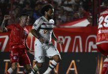 Tangis Marcelo Tak Sengaja Bikin Patah Kaki Luciano Sanchez di Ajang Copa Libertadores Marcelo