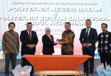 Pagelaran Vokasi 2023 Polibatam Resmi Dibuka, Ada MoU dengan Politeknik PSA Malaysia Pagelaran Vokasi 2023 Polibatam Resmi Dibuka, Ada MoU dengan Politeknik PSA Malaysia