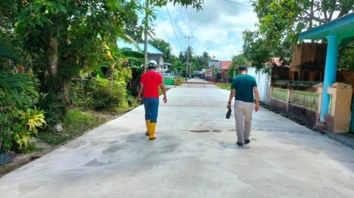 bupati-natuna-tinjau-jalan_