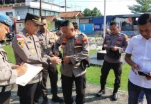 Perkuat Disiplin, Kapolsek Belakang Padang Cek Kelengkapan Personel