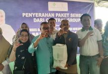 Peduli Sesama, Central Group Salurkan Paket Sembako