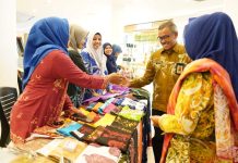 Sekda Jefridin Hadiri Perayaan Puncak Milad Organisasi P3DI ke-6 Kota Batam di Atrium One Batam Mall