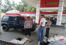 Kapolsek Pasaman Datangi Sejumlah SPBU Guna Mengawasi Penyaluran BBM Bersubsidi