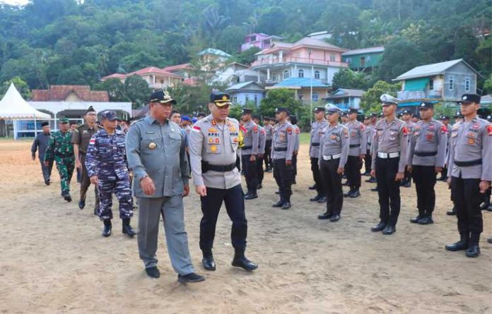 Kapolres Anambas Pimpin Apel Gelar Pasukan Operasi Mantap Brata Seligi 2023-2024