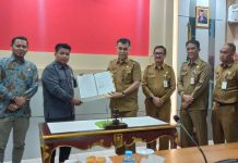 Pemkab Natuna Realisasi Dana Hibah KPU dan Bawaslu Pemerintah Daerah akan mengalokasikan dana pelaksanaan Pemilu 2024 kepada KPU dan Bawaslu Kabupaten Natuna.