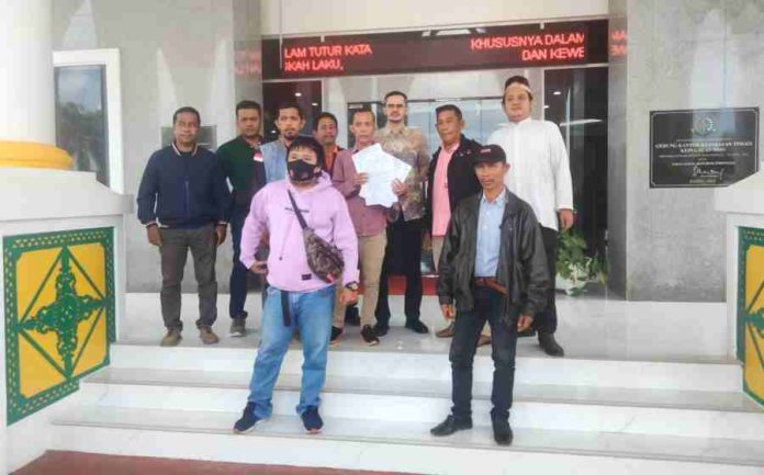 Tak Pakai Orasi, Hiwada Hantar Laporan Dugaan Korupsi di Bintan ke Kejati Kepri