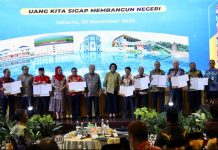 Kementerian PUPR RI Serahkan Rusun Kabil dan Tanjung Uncang Kepada BP Batam Kementerian PUPR RI Serahkan Rusun Kabil dan Tanjung Uncang Kepada BP Batam