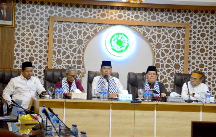 MUI Umumkan Fatwa Haram Beli Produk Produk yang Mendukung Agresi Israel ke Palestina MUI Umumkan Fatwa Haram Beli Produk Produk yang Mendukung Agresi Israel ke Palestina