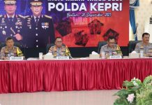 Kapolda Kepri Yan Fitri Paparkan Sejumlah Kasus Menonjol Terjadi Selama Tahun 2023 Kapolda Kepri Yan Fitri Paparkan Sejumlah Kasus Menonjol Terjadi Selama Tahun 2023