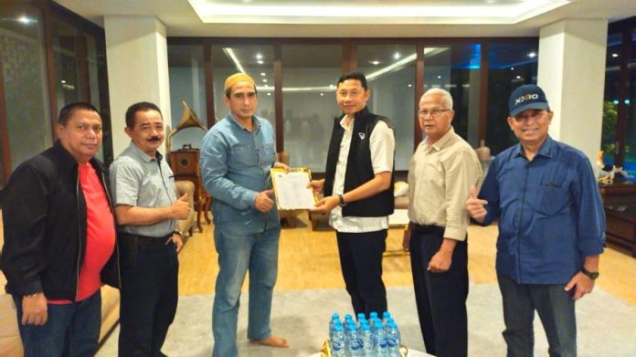 Sukseskan Piala Walikota Batam 2023, Pengurus Pelti Silahturahmi ke Tokoh Olahraga Suhadi ST