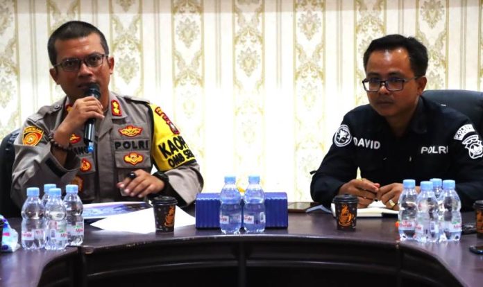 Kapolres Natuna AKBP Nanang Budi Minta Pengusaha Waspada Penipuan Kapolres Natuna AKBP Nanang Budi Minta Pengusaha Waspada Penipuan atas Namanya