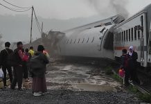 Dugaan Penyebab Tabrakan Kecelakaan Kereta Api Turangga di Bandung Dugaan Penyebab Tabrakan Kecelakaan Kereta Api Turangga di Bandung