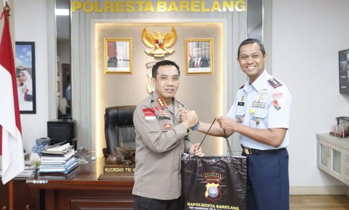Kunjungan Danlanud Hang Nadim Batam Letkol Pnb Sony Aji ke Kapolresta Barelang Kunjungan Danlanud Hang Nadim Batam Letkol Pnb Sony Aji