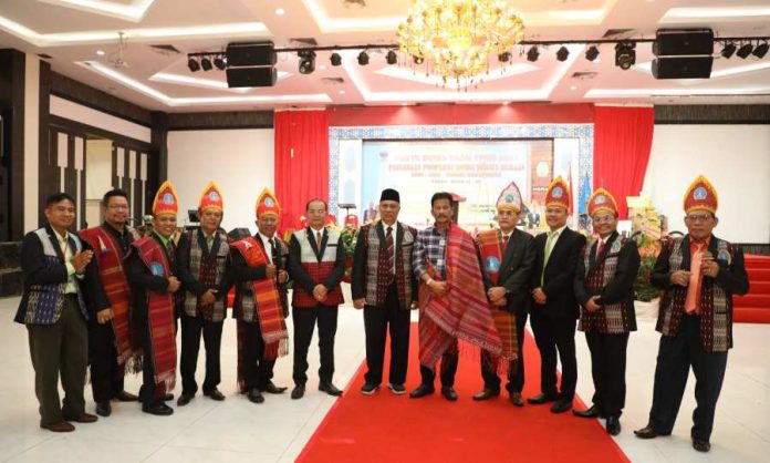 Muhammad Rudi Hadiri Pesta Bona Taon PPSD Siahaan Muhammad Rudi Hadiri Pesta Bona Taon PPSD Siahaan se-Kota Batam