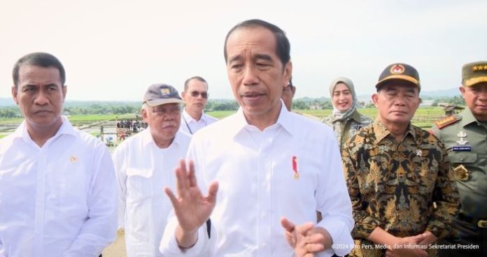 Mulai Januari Petani Gunakan KTP Beli Pupuk
