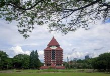 UI, ITB, dan UGM Bersaing Ketat sebagai Kampus Terbaik Indonesia Menurut Publikasi Scopus UI, ITB, dan UGM Bersaing Ketat sebagai Kampus Terbaik Indonesia