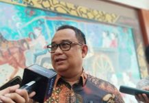 Ari Dwipayana: Pertemuan Politik Jokowi, Upaya Konkrit untuk Kemajuan Bangsa Ari Dwipayana: Pertemuan Politik Jokowi, Upaya Konkrit untuk Kemajuan Bangsa