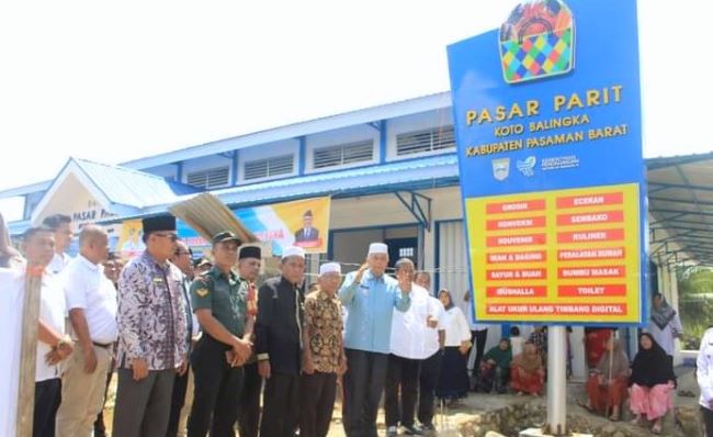 Bupati Hamsuardi Resmikan Pasar Parit Koto Balingka, Pasaman Barat Bupati Hamsuardi Resmikan Pasar Parit Koto Balingka, Pasaman Barat